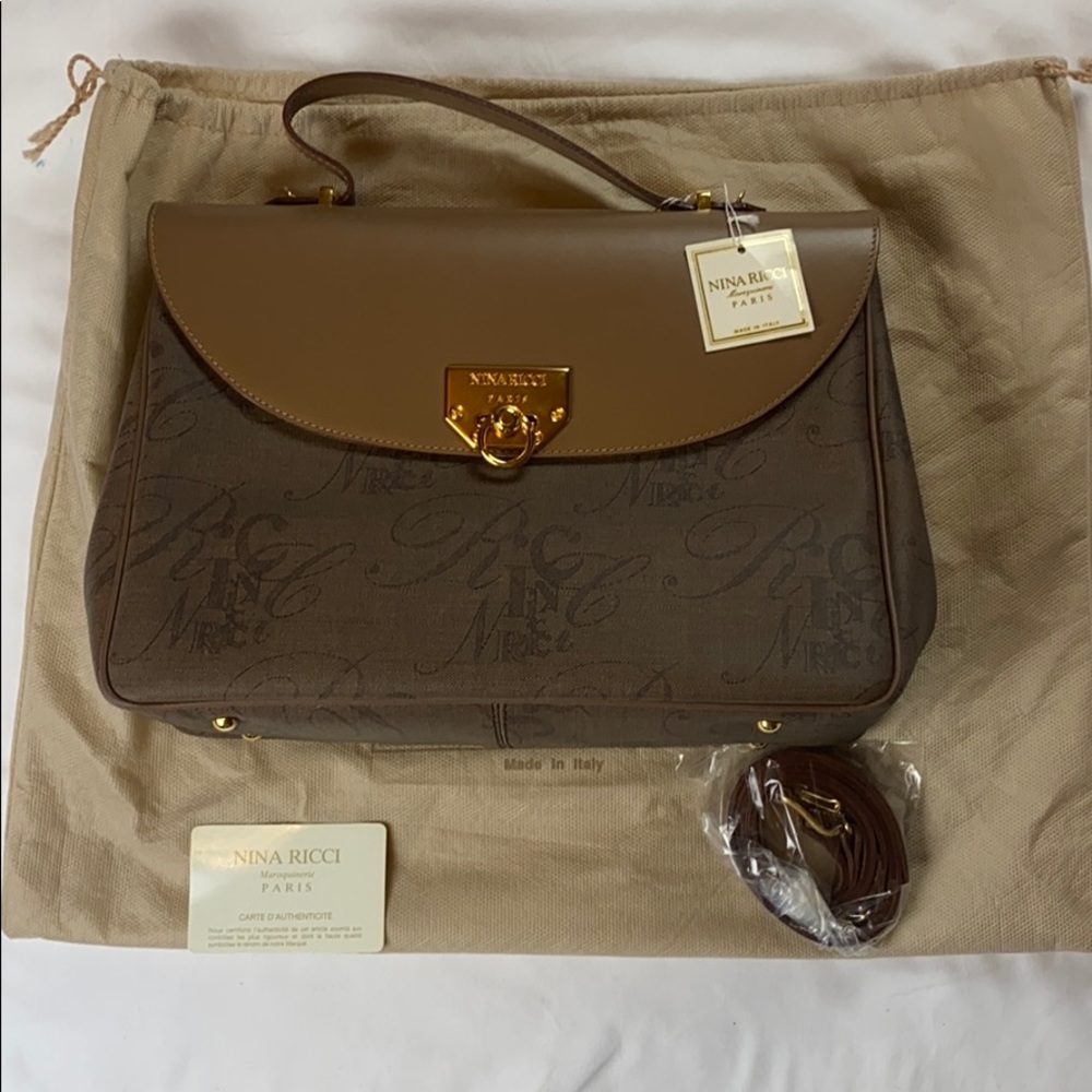NINA RICCI.  Vintage NWT.